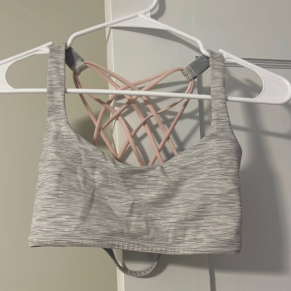 Lululemon Sports bra